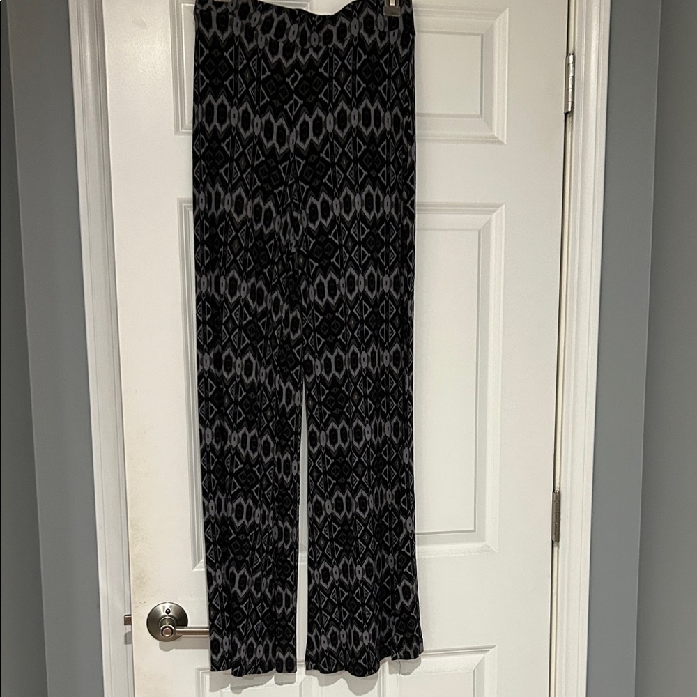 Elegant Black and Gray Geometric Women's Wide Leg Pants